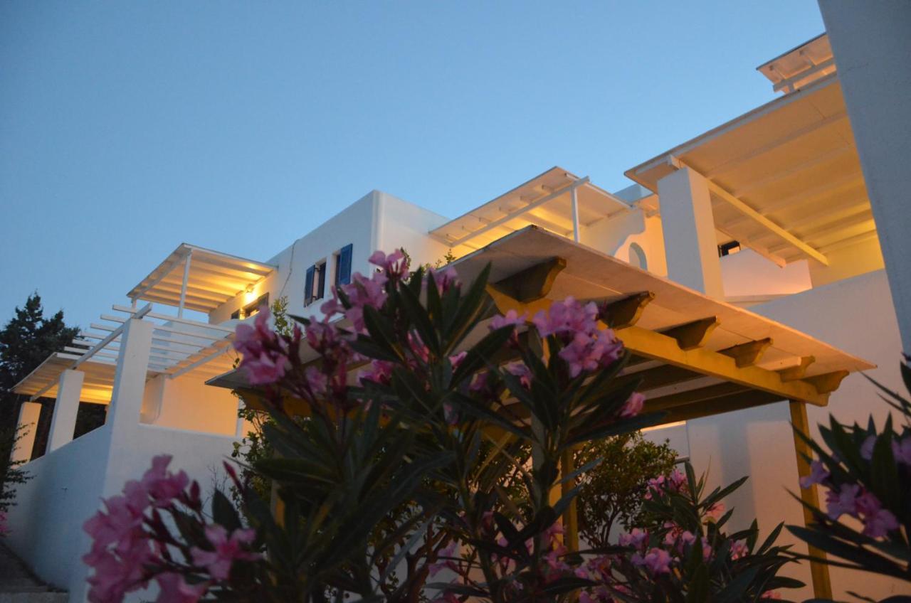 Caeli Paros By Kostas & Joanna Studios Λογαράς Εξωτερικό φωτογραφία